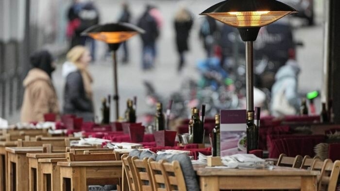 Restaurants to be allowed to offer bear meat on menus