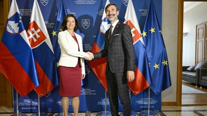 Eslovaquia se prepara para la reunión de septiembre de los 5 países centrales