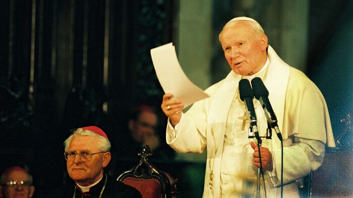 Aký bol život a duchovná cesta Jána Pavla II.? Krásny a inšpiratívny príbeh Karola Wojtylu