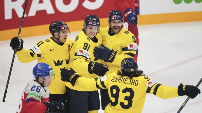 Rozhodla prvá tretina: Česi titul neobhája, domáci Švédi oslavujú postup do semifinále
