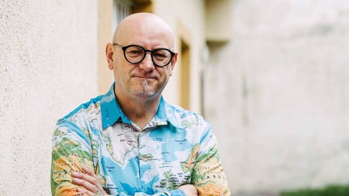 Doma je doma / Benjamín Kosnáč
