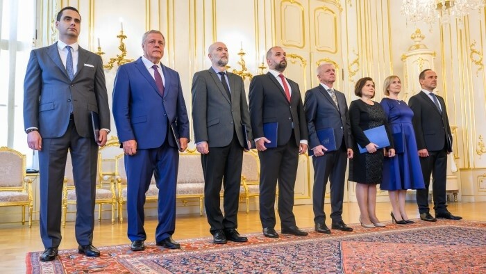 Ocho nuevos embajadores reciben sus cartas credenciales 