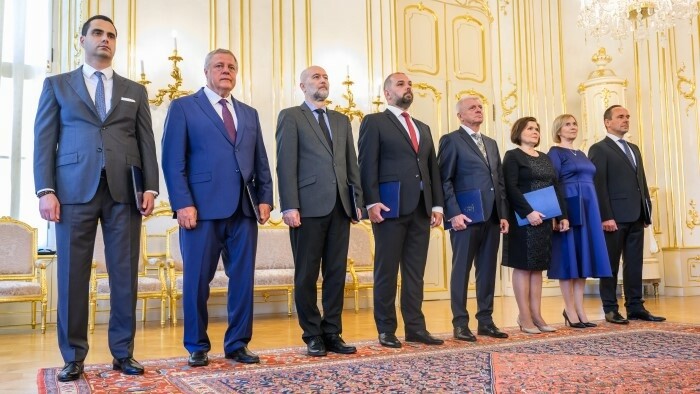 Президент вручил верительные грамоты 8 новым послам Словакии