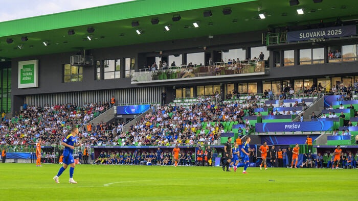 FUTBAL: Prešovčania testovali nový trávnik
