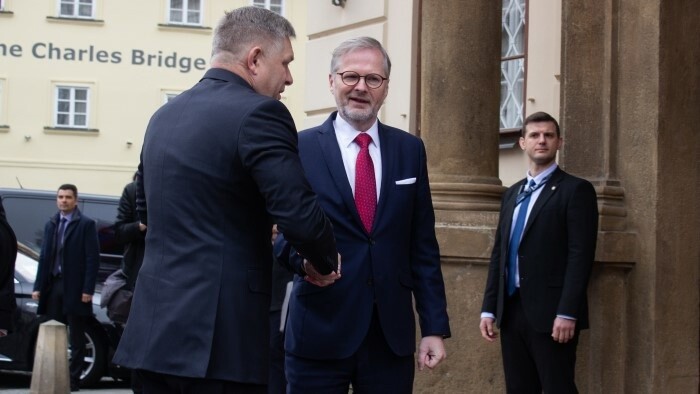 Petr Fiala devrait respecter les intérêts slovaques