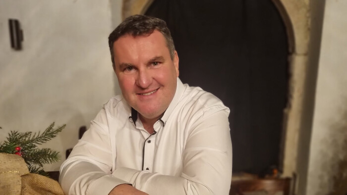 Stanislav Repka je leopoldovský učiteľ a hudobník