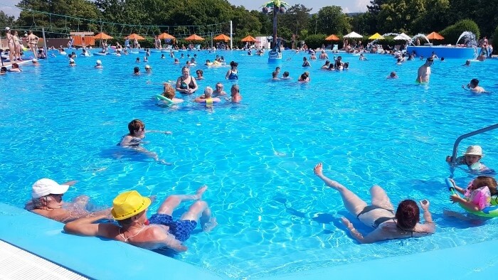 Kúpalisko v Štúrove je otvorené