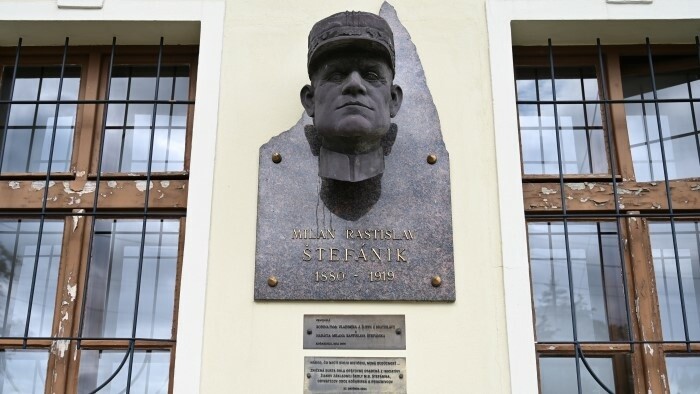 Se cumplen 145 años del nacimiento del general M. R. Štefánik 