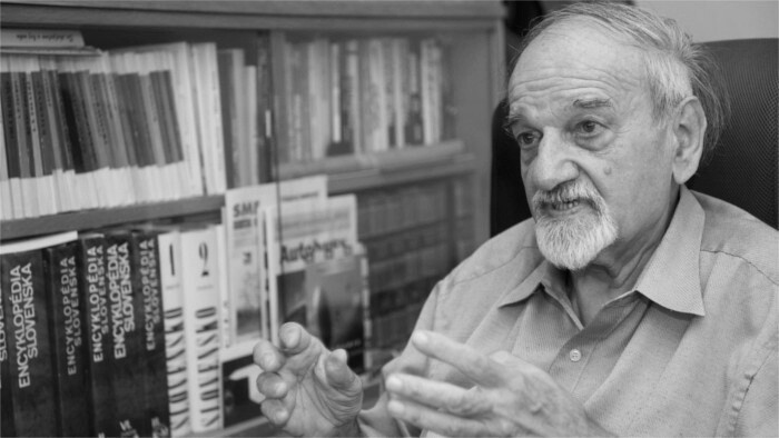 Скончался историк, лауреат премии А.Дубчека Иван Лалуга
