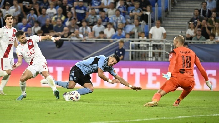 Fútbol: Slovan venció al Mostar 4-0