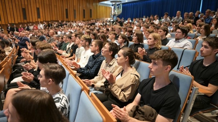 Estudio revela que solo el 40 % de los estudiantes eslovacos regresa a casa después de estudiar en el extranjero