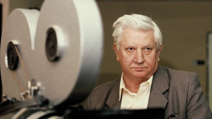 Spomienka na filmového režiséra Štefana Uhra