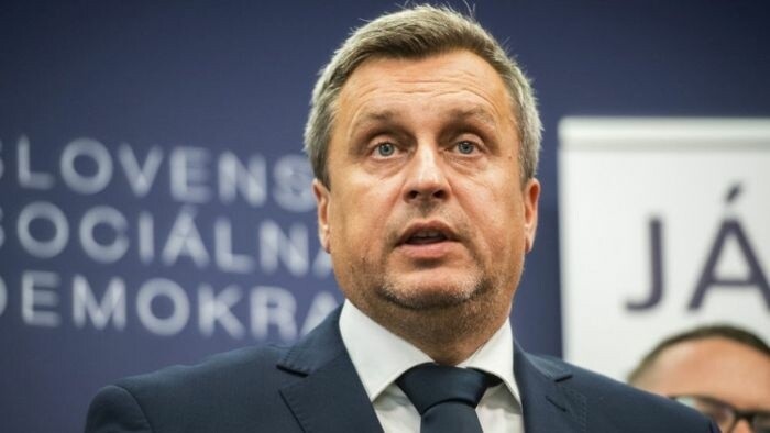 Coalition Partner and Opposition Criticize Energy Subsidy Plan