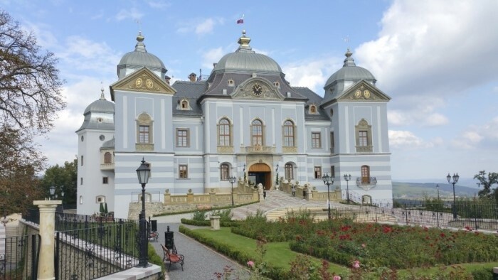 Diplomatom predstavili oblasť Novohradu