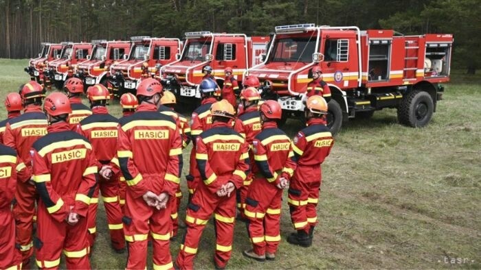 Slovak Firefighters Deployed to France for Wildfire Support