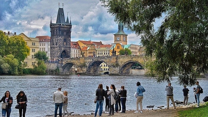karlsbrücke-prag_pixabay.jpg