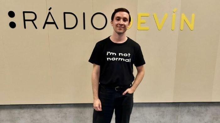 O premiére monodrámy Žal se odkláda