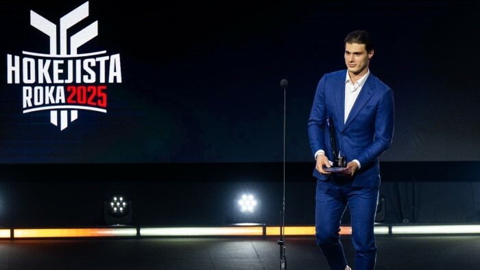 Juraj Slafkovský Named Hockey Player of the Year for Third Time
