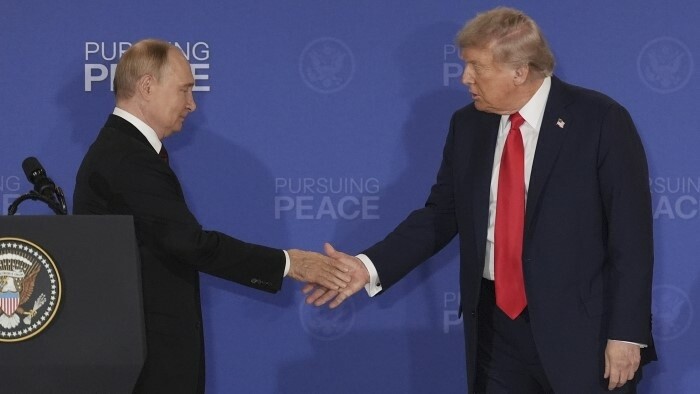Реакции словацких политиков на саммит президентов США и РФ на Аляске