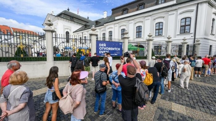 Joint Open Day at the Presidential Palace and Parliament