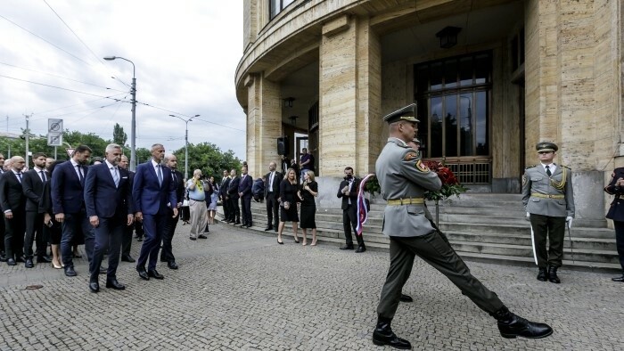 Bratislava Honours Victims of 1968 Warsaw Pact Occupation
