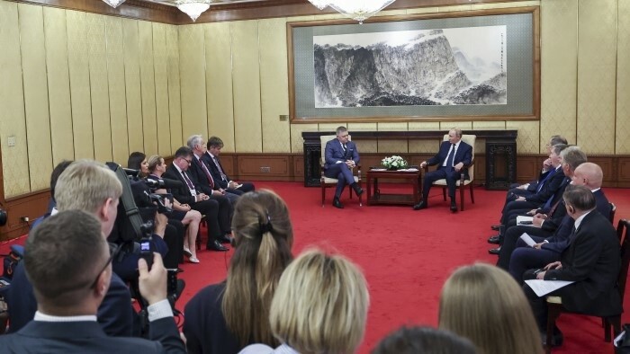 Rencontre Fico – Poutine à Pékin