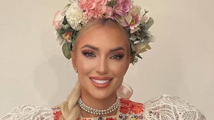 Simona-Simanová-Deň -kroja