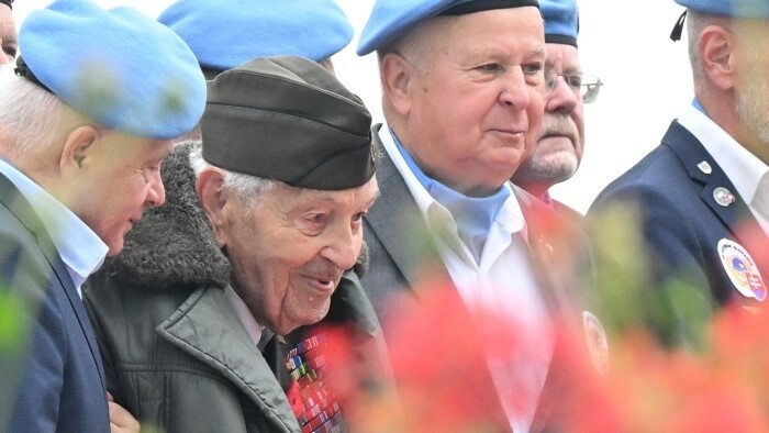 Staatschef gratulierte dem Kriegsveteranen Strmeň zu seinem 97. Geburtstag