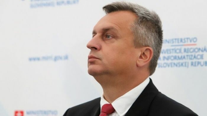 Coalition Council Sidesteps Controversial Issues