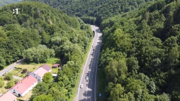 Odsunutí za krajnicu