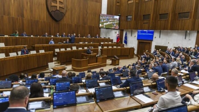 Government Approves Amendment to Fast-Track Renewable Energy Projects