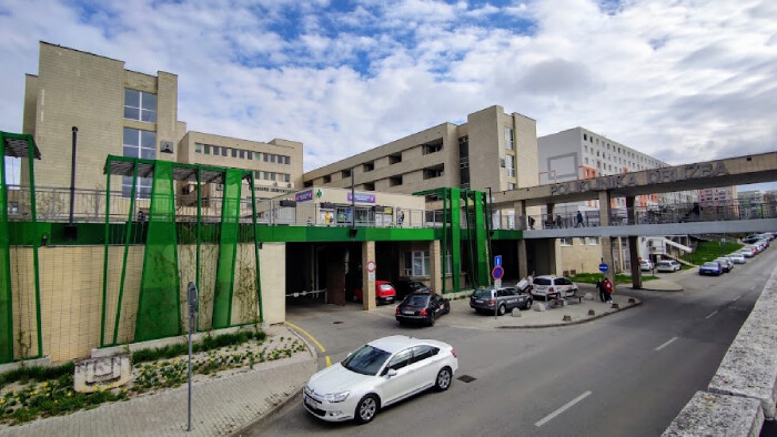 Opoziční trnavskí poslanci kritizujú radnicu za stav mestskej polikliniky