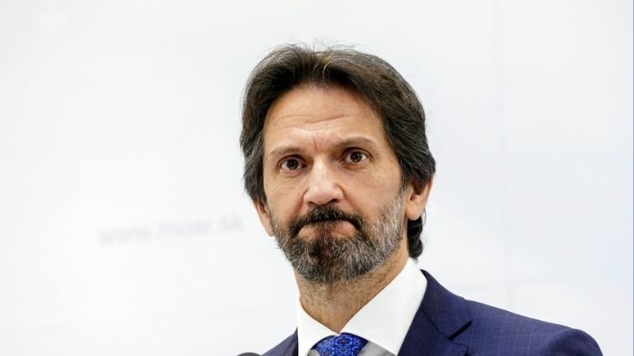 El ministro Kaliňák fue multado por su declaración de bienes