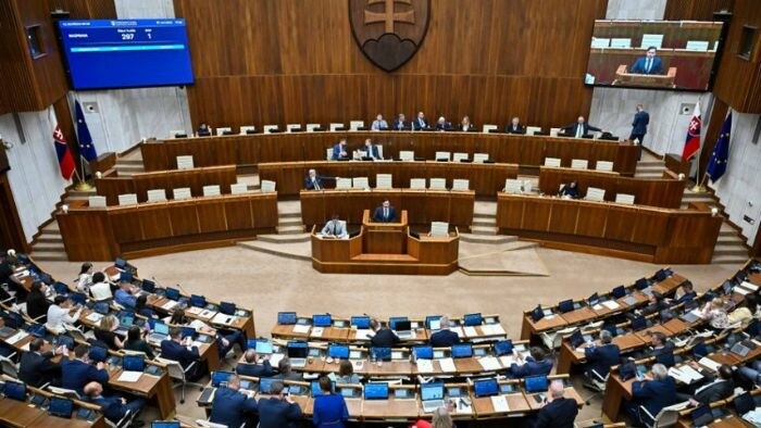 Slovak Parliament Advances Public Finance Consolidation Package to Second Reading