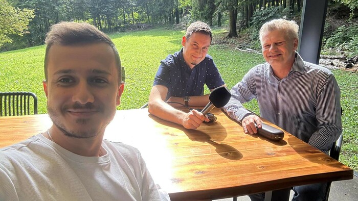 V televízii je “náhodou”. Najradšej nakrúca pri kravách. | Štúdio STRED
