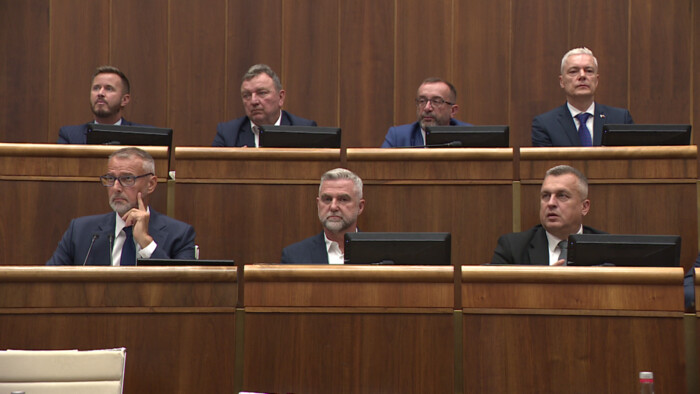 Konsolidačný balíček posunul parlament do druhého čítania
