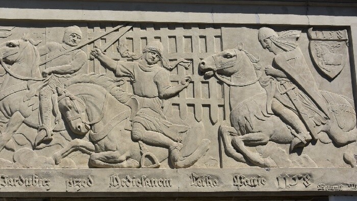 Bola raz jedna povesť – 485. časť (Pardubice, Zelená brána, rytier Ješek, Miláno, Fridrich I. Barbarossa, Vladislav II.)