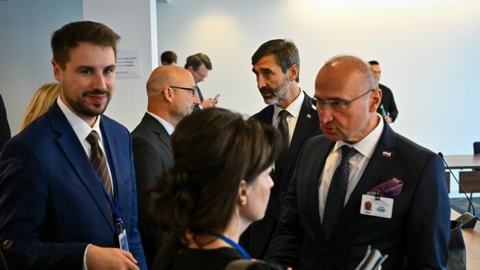 Rokovanie európskych šéfov diplomacií