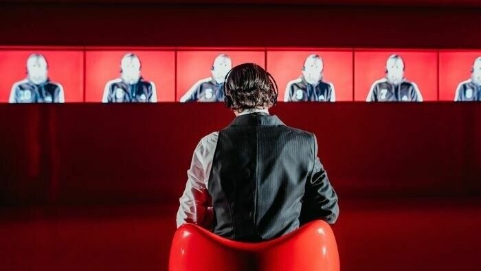 Divadelná recenzia: Škola diktátorov