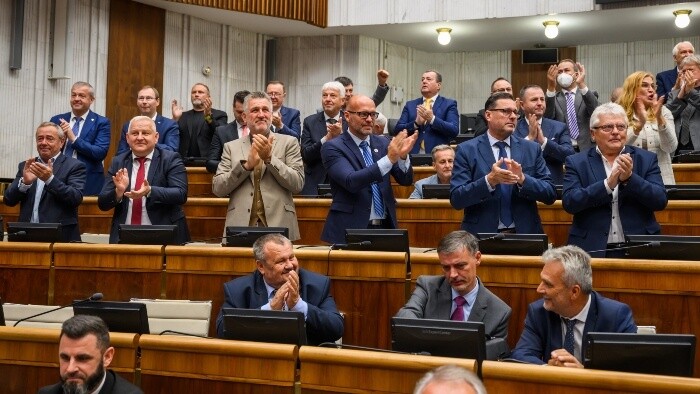 Novela ústavy prešla parlamentom