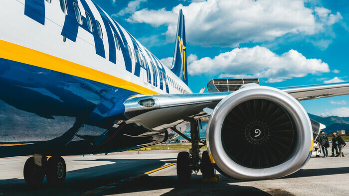 Otrasné podmienky, nízke mzdy? Jedinečný dokument odhaľuje skrytú tvár Ryanairu 