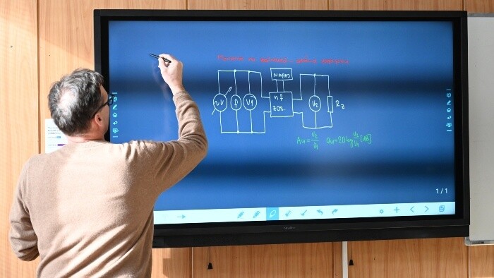 České školstvo sužuje nedostatok učiteľov