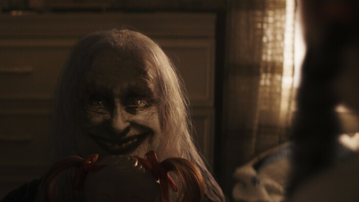 V ZAJATI DEMONOV 4_foto_1.jpg