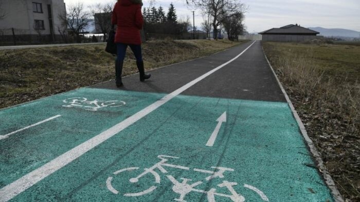 Slovakia to Build 200 Kilometers of Bike Lanes by 2026