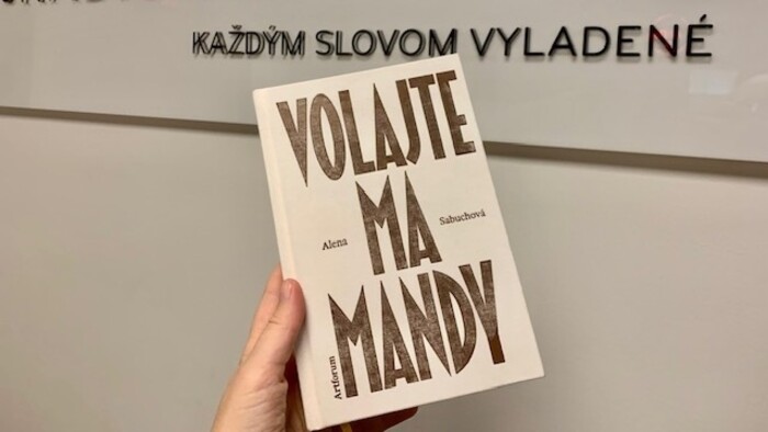 Alena Sabuchová: Volajte ma Mandy
