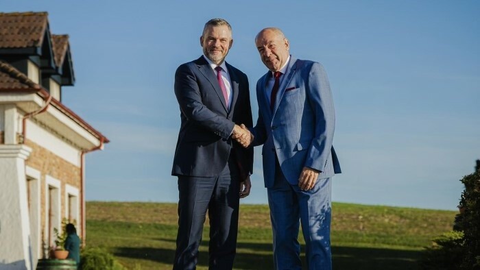 Президент: Мы хотим продолжать развивать сотрудничество с Венгрией во всех областях