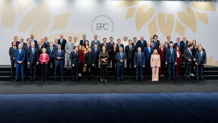 Kritika opozície za neúčasť v Kodani