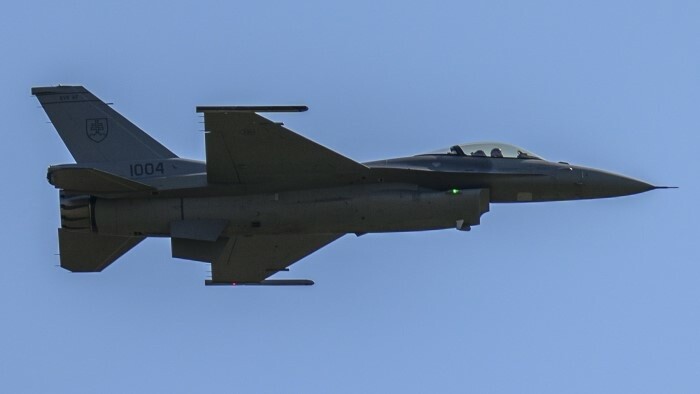 Le ciel slovaque renforcé par deux nouveaux chasseurs américains