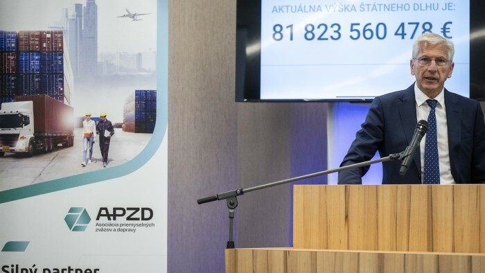 Kritika konsolidácie zo strany priemyslu