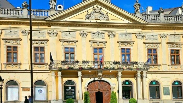Slovak and Ukrainian Cabinets Meet Friday